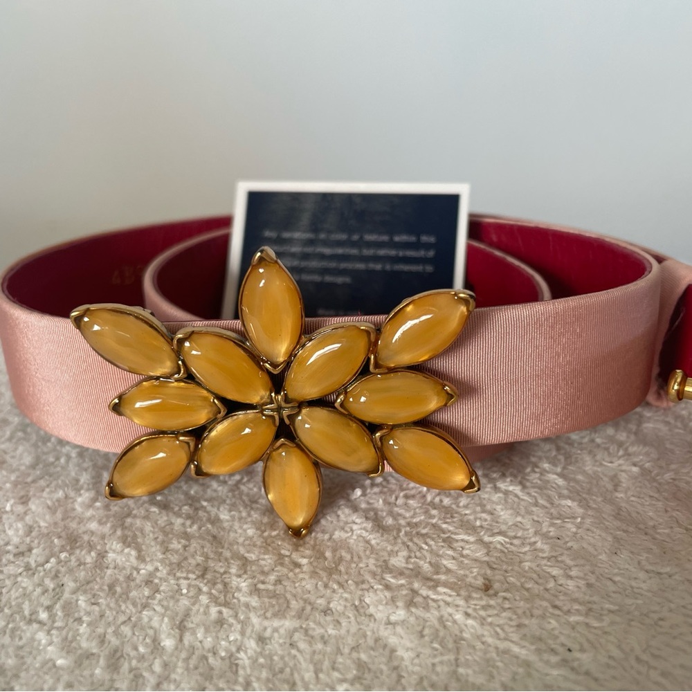 Oscar de la Renta belt